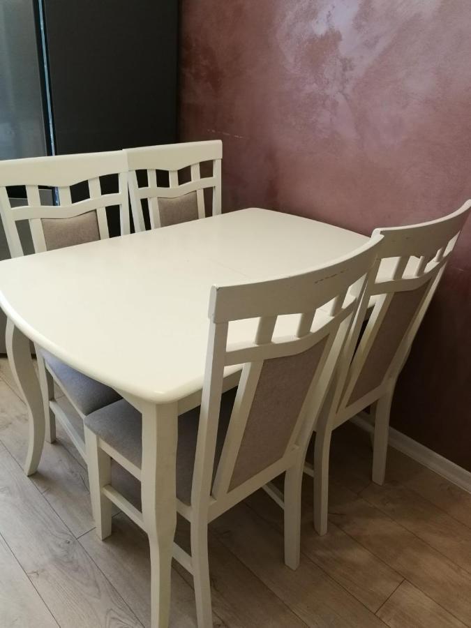 Luxury Apartment In The Center 키시나우 외부 사진