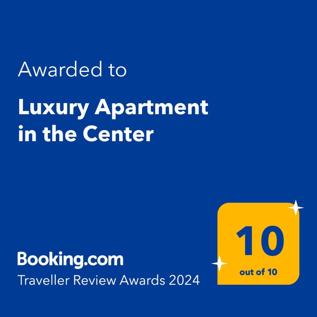 Luxury Apartment In The Center 키시나우 외부 사진